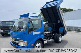 hino dutro 2012 GOO_NET_EXCHANGE_0804637A30240620W001