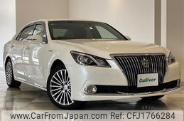 toyota crown-majesta 2016 CFJ1766284