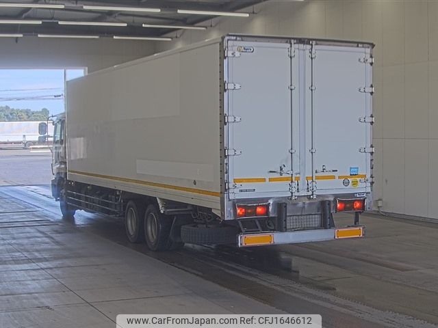 isuzu giga 2003 CFJ1646612 image 2
