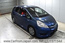 honda fit-shuttle 2013 CFJ1571544