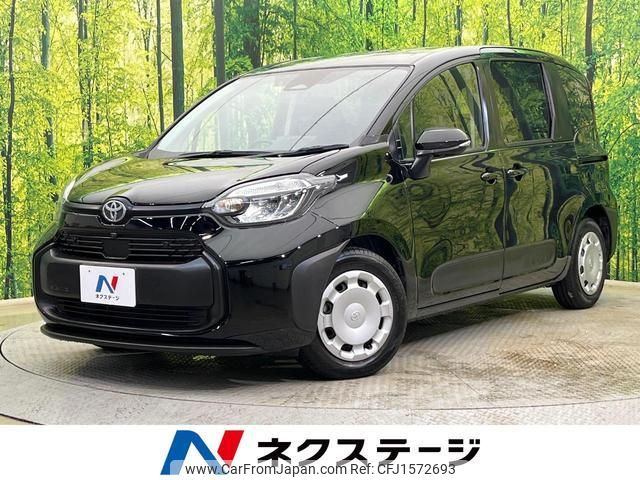 toyota sienta 2023 CFJ1572693 image 1
