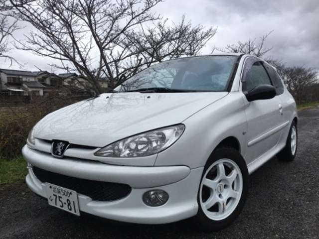 2003 Peugeot 206 GH-206RC 2WD - Car Price $2,950