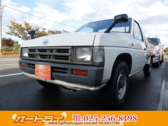 nissan datsun-pickup 1995 -NISSAN--DATSUN PickUp T-GD21--GD21-439141---NISSAN--DATSUN PickUp T-GD21--GD21-439141- image 1