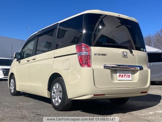 honda stepwagon 2014 quick_quick_RK1_RK1-1404729 image 2