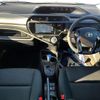toyota aqua 2016 CFJ1826380 image 2