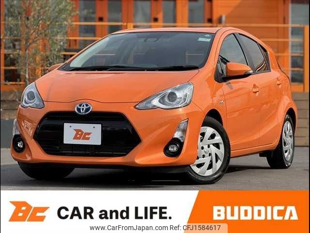 toyota aqua 2015 CFJ1584617 image 1