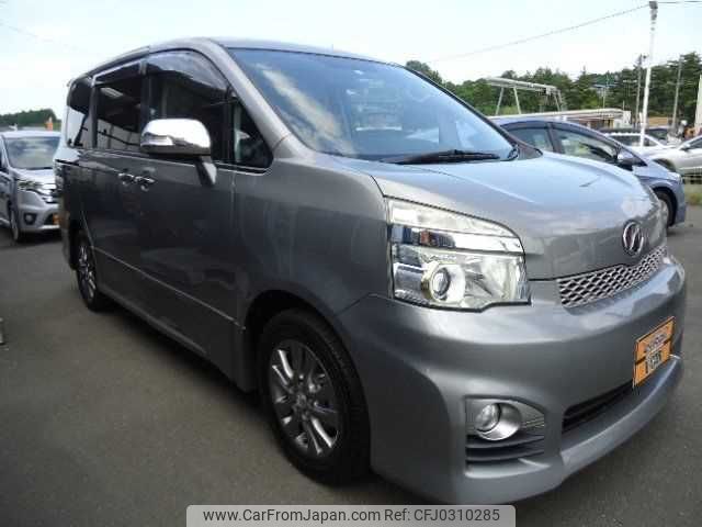 toyota voxy 2013 TE4160 image 1