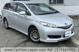 toyota wish 2013 CFJ1685905
