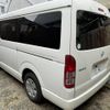 toyota hiace-wagon 2010 CFJ1773881 image 2