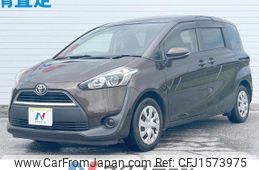 toyota sienta 2017 CFJ1573975