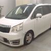 toyota noah 2013 CFJ1522107 image 1