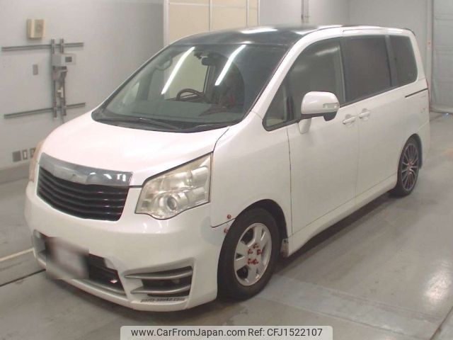 toyota noah 2013 CFJ1522107 image 1