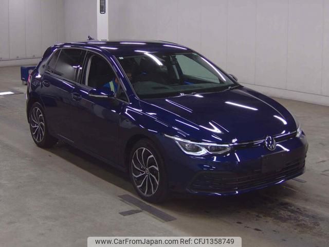 volkswagen golf 2023 quick_quick_3DA-CDDTT_WVWZZZCD2RW116469 image 1