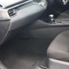 toyota c-hr 2018 CFJ1854226 image 15