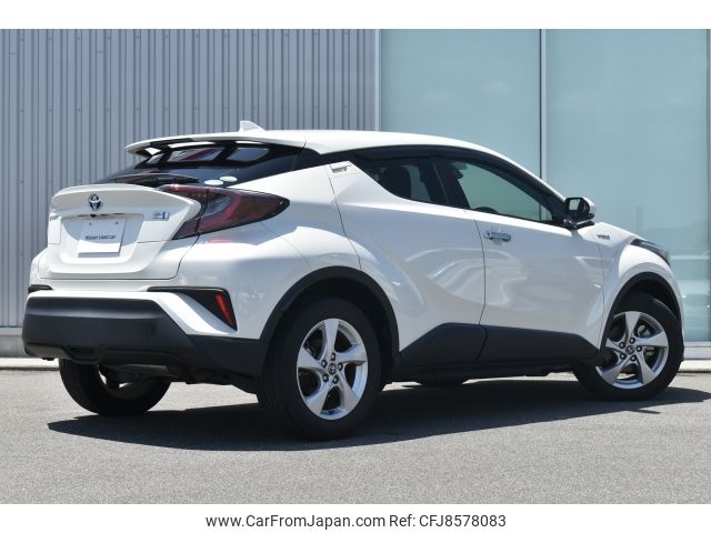toyota c-hr 2018 -TOYOTA--C-HR DAA-ZYX10--ZYX10-2108946---TOYOTA--C-HR DAA-ZYX10--ZYX10-2108946- image 2