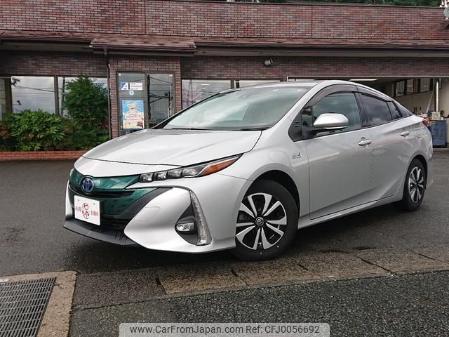 toyota prius-phv 2017 -TOYOTA--Prius PHV ZVW52--3021679---TOYOTA--Prius PHV ZVW52--3021679- image 1