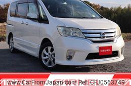 nissan serena 2012 D00253