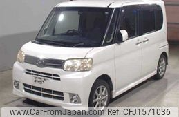 daihatsu tanto 2012 CFJ1571036