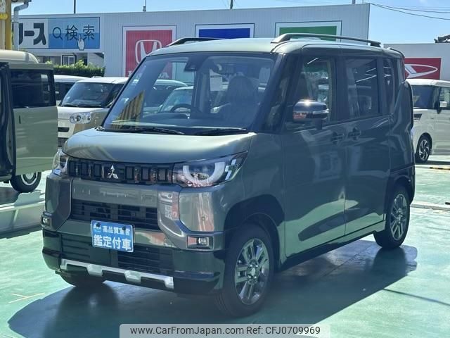 mitsubishi delica 2024 GOO_JP_700060017330250129020 image 2