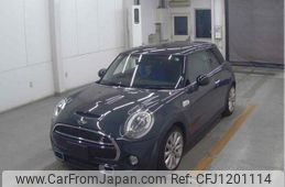 mini mini-others 2015 quick_quick_DBA-XM20_WMWXM720702A75159