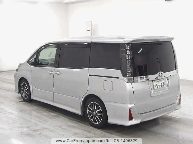 toyota voxy 2014 CFJ1496379 image 2