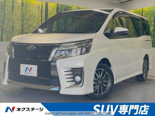 toyota voxy 2014 -TOYOTA--Voxy DBA-ZRR85W--ZRR85-0010909---TOYOTA--Voxy DBA-ZRR85W--ZRR85-0010909- image 1