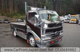 hino dutro 2010 CFJ0689882