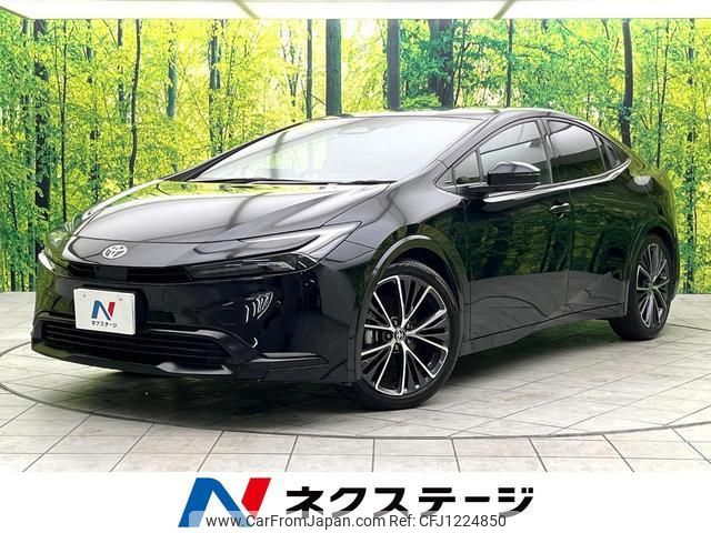 toyota prius 2023 quick_quick_MXWH60_MXWH60-4025282 image 1