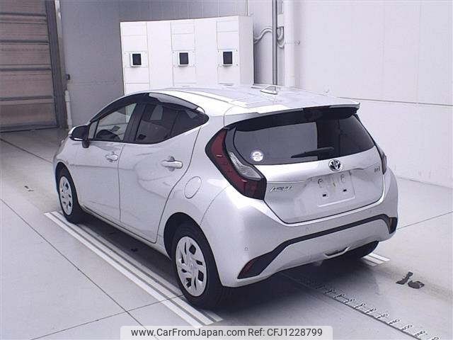 toyota aqua 2022 -TOYOTA--AQUA MXPK11-2045007---TOYOTA--AQUA MXPK11-2045007- image 2