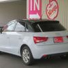 audi a1 2013 -AUDI 【横浜 304ﾂ1380】--Audi A1 DBA-8XCAX--WAUZZZ8X0DB110511---AUDI 【横浜 304ﾂ1380】--Audi A1 DBA-8XCAX--WAUZZZ8X0DB110511- image 2