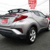 toyota c-hr 2017 -TOYOTA--C-HR DAA-ZYX10--ZYX10-2081563---TOYOTA--C-HR DAA-ZYX10--ZYX10-2081563- image 2