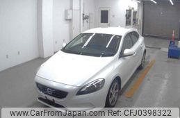 volvo v40 2016 quick_quick_LDA-MD4204T_YV1MVA8RDG2324947