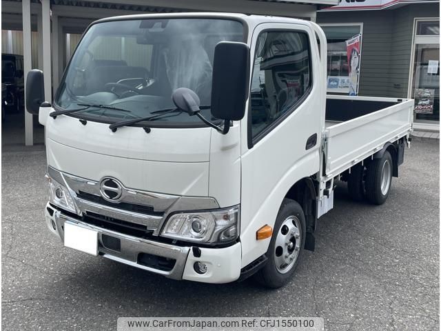 hino dutro 2025 CFJ1550100 image 1