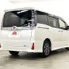toyota voxy 2015 CFJ1707682 image 2