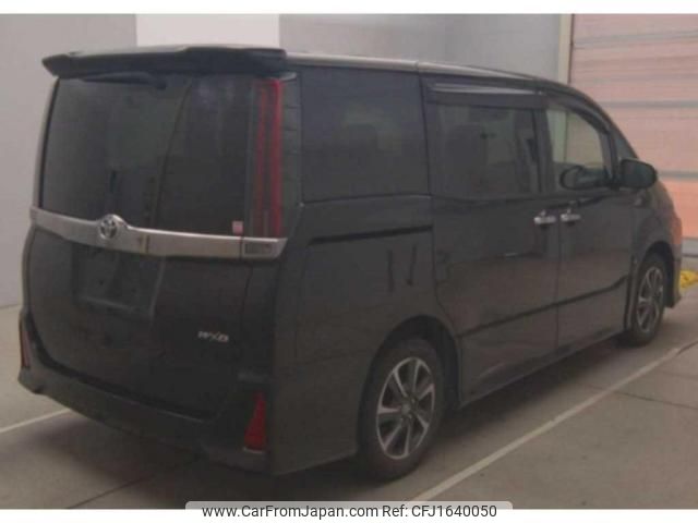 toyota noah 2021 CFJ1640050 image 2