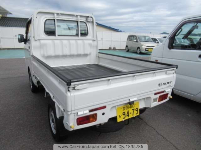 daihatsu hijet-truck 2015 CFJ1895786 image 2