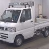 nissan-clipper-truck-2013-1900-car_307cb702-fb8d-4b83-8843-43ebe152dc95