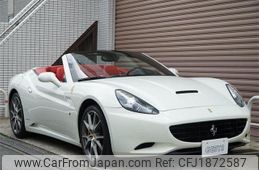 ferrari california 2010 CFJ1872587
