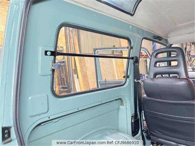 小物 ejimiki Amazon.co.jp: 京商xマルクコラボ ミニッツ4x4レディセット