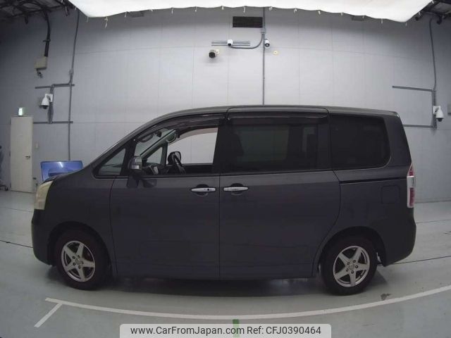 toyota noah 2009 NIKYO_MJ19249 image 2