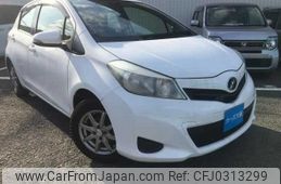 toyota vitz 2013 TE1097