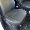 toyota voxy 2013 CFJ1837629 image 14