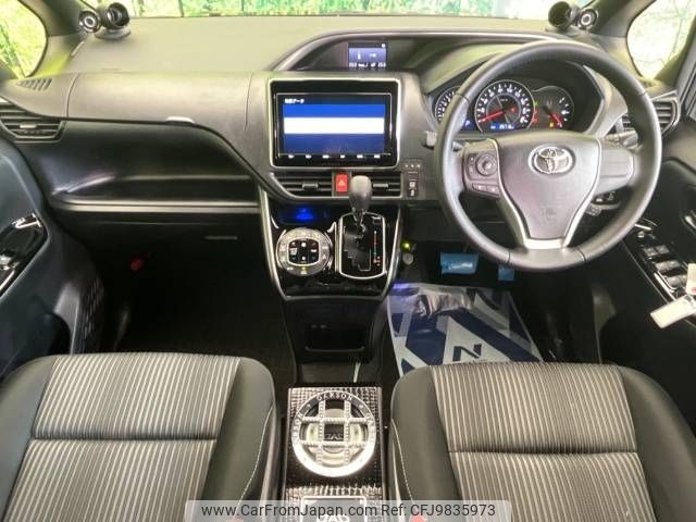 toyota voxy 2019 -TOYOTA--Voxy DBA-ZRR80W--ZRR80-0521046---TOYOTA--Voxy DBA-ZRR80W--ZRR80-0521046- image 2