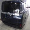 toyota voxy 2018 quick_quick_DBA-ZRR80G_0446947 image 5