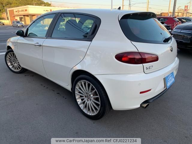 alfa-romeo 147 2009 quick_quick_937AB_ZAR93700003445648 image 2