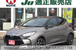 toyota yaris 2020 -TOYOTA 【名変中 】--Yaris MXPH10--2037780---TOYOTA 【名変中 】--Yaris MXPH10--2037780-