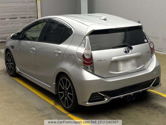 toyota aqua 2014 quick_quick_DAA-NHP10_NHP10-2389278 image 2