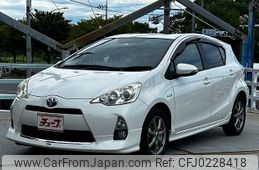 toyota aqua 2013 -TOYOTA--AQUA DAA-NHP10--NHP10-6192453---TOYOTA--AQUA DAA-NHP10--NHP10-6192453-