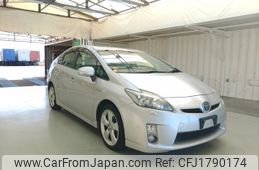 toyota prius 2011 CFJ1790174