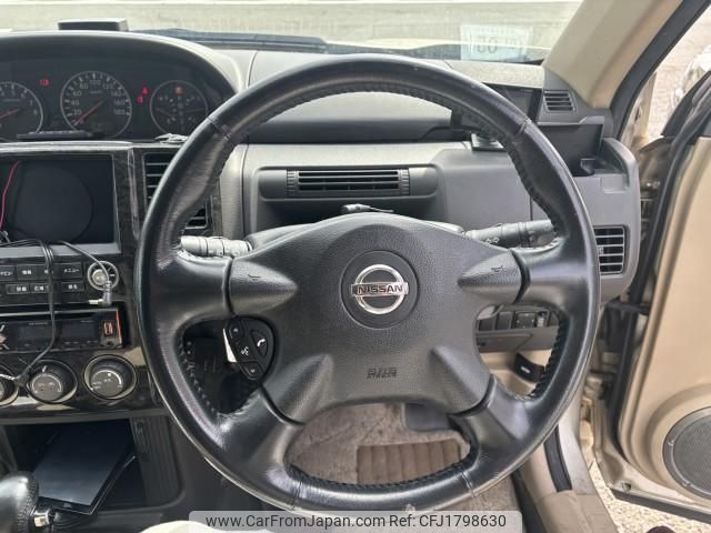 nissan x-trail 2004 CFJ1798630 image 2
